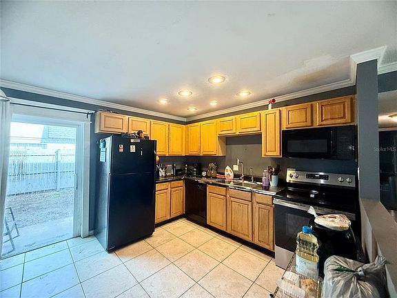 5th image of 1944 Conway Rd #3