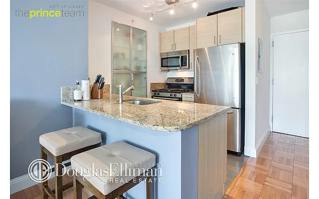 Rented by Douglas Elliman | media 5