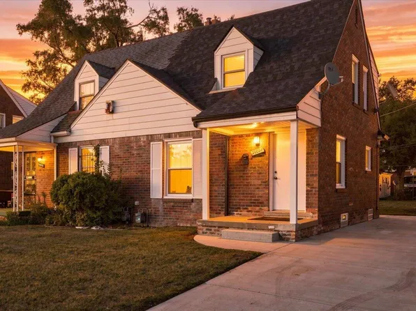 20024 Meyers Rd, Detroit, MI 48235