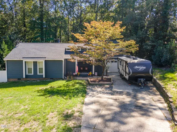 529 Ashebrook Dr, Raleigh, NC 27609