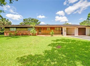 601 Gardenia Ln, Plantation, FL 33317