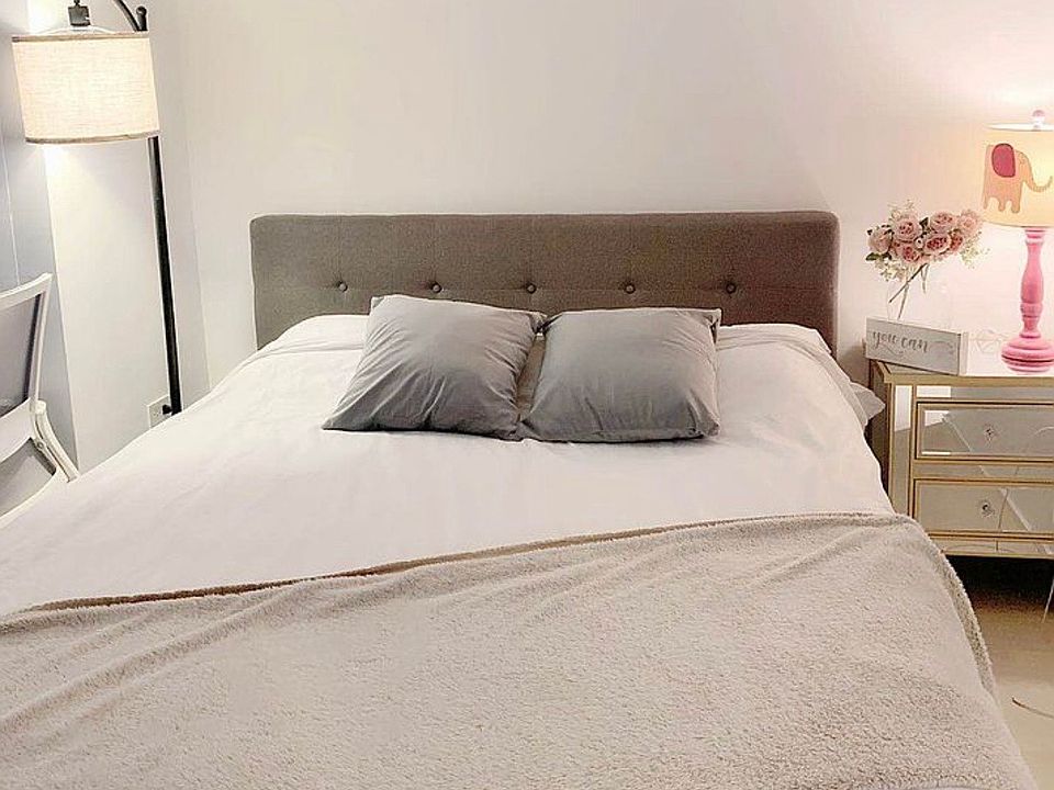 1st image of 130 William St APT 8E