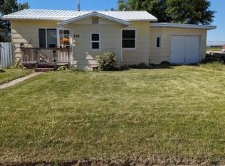 310 7th Ave SW, Conrad, MT 59425