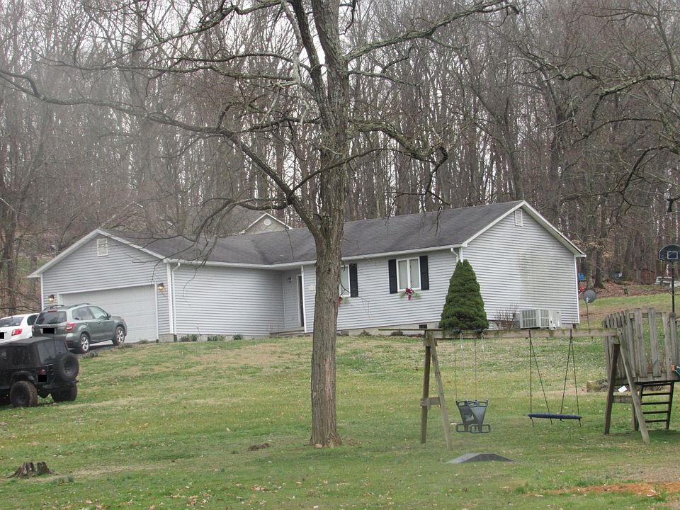 2nd image of 129 Ridgeheights Dr