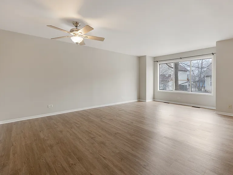 332 Park Ridge Ln #5-B — Photo 7