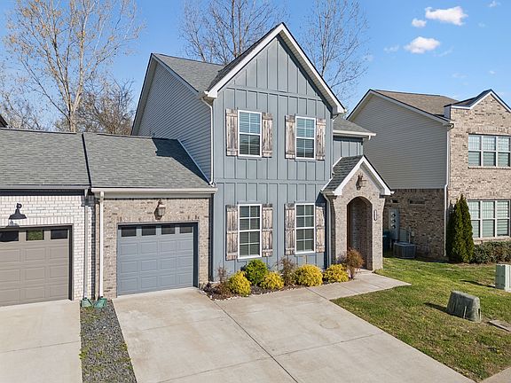 2nd image of 103 Bellagio Villas Dr
