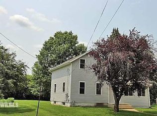 1026 S Arcade Ave, Freeport, IL 61032