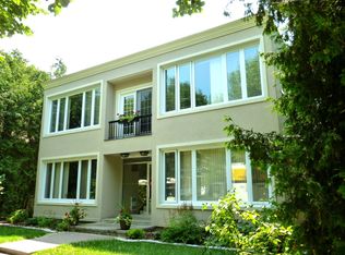 111 Crichton St, Ottawa, WV 25149