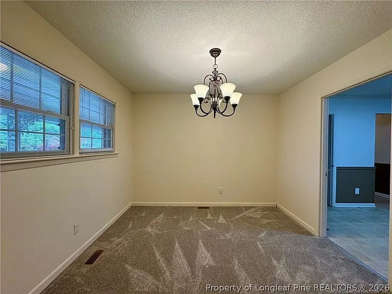 400 Harrill St — Photo 5