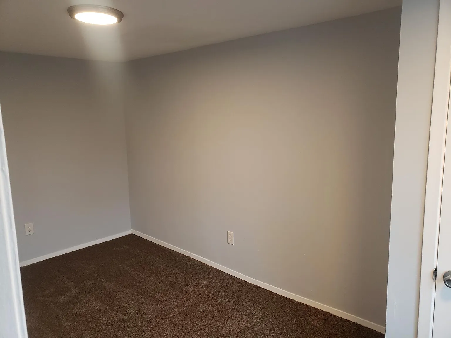 2 bed, 1988 sqft, $1,875 — Photo 3