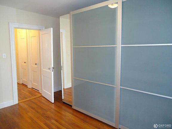 2nd image of 3407 36th Ave APT 4G
