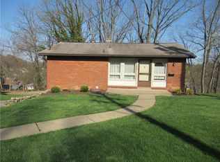250 Azalea Dr, Monroeville, PA 15146