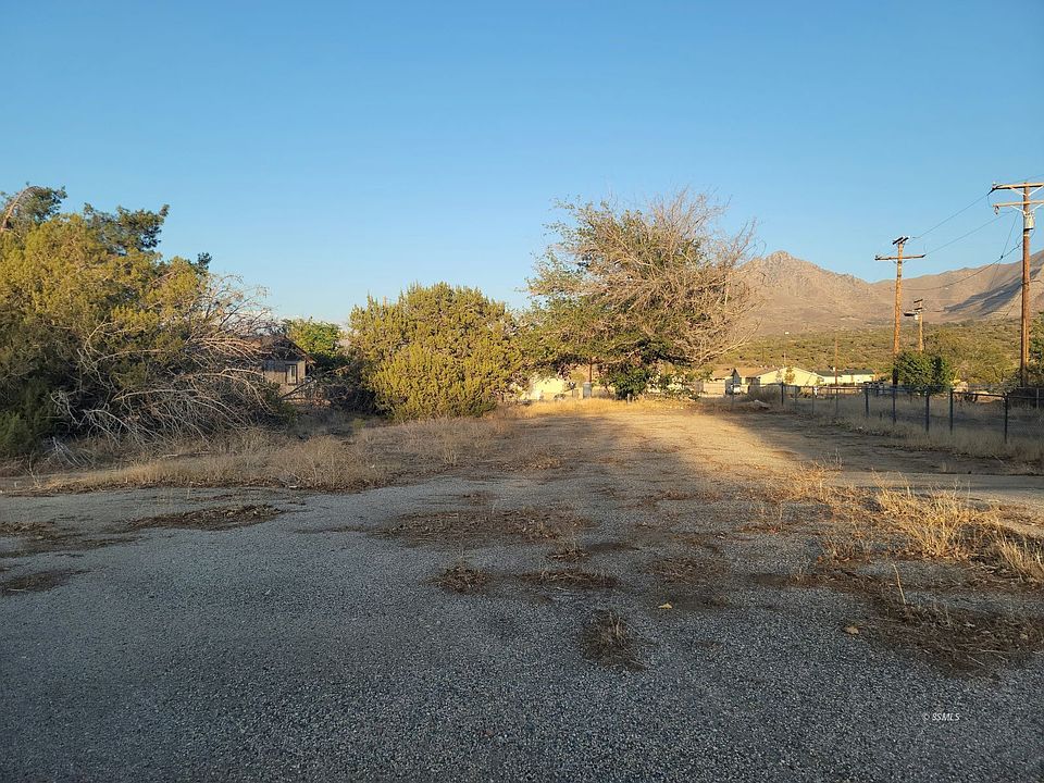 2nd image of 4200 Goat Ranch Rd