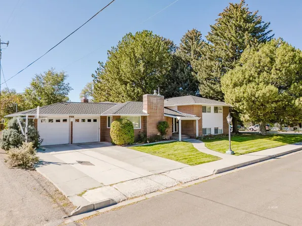 775 1st St, Elko, NV 89801