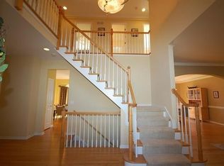 1171 Biscay Ct, Aurora, IL 60502