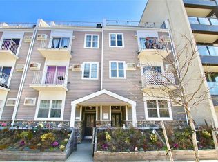 126 Beach 92 St #1A, Far Rockaway, NY 11693