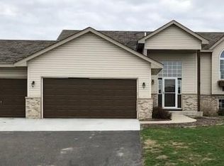 1376 Pinecone Cir, Mayer, MN 55360
