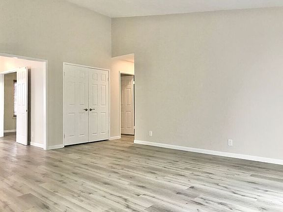 4th image of 28582 La Cumbre