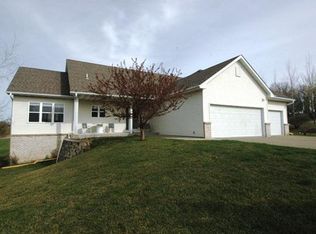 24411 Pillsbury Ave, Lakeville, MN 55044