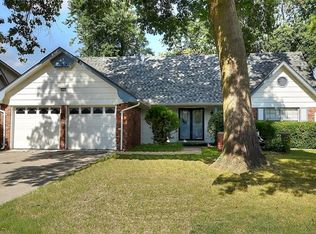 2221 S Juniper Ave, Broken Arrow, OK 74012