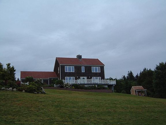 4th image of 192 Moondance Ln