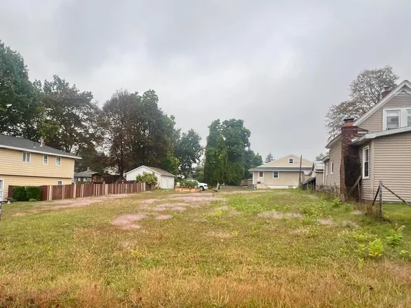 L2.1 Torrington Avenue, Schenectady, NY 12303