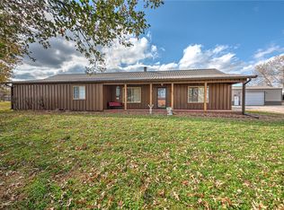 18702 Clear Water Rd, Fayetteville, AR 72704