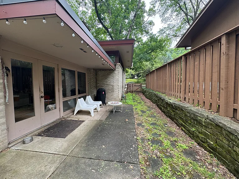 3922 Priscilla Ln — Photo 2