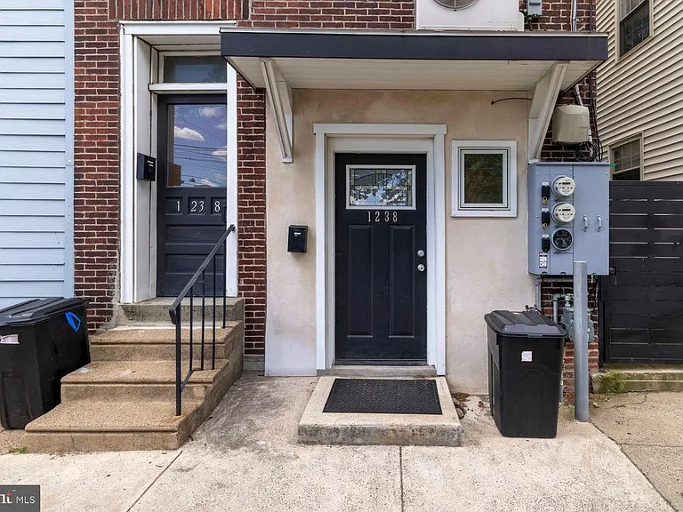 1238 E Montgomery Ave #1 — Photo 2