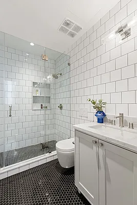 Rented by Compass | media 44