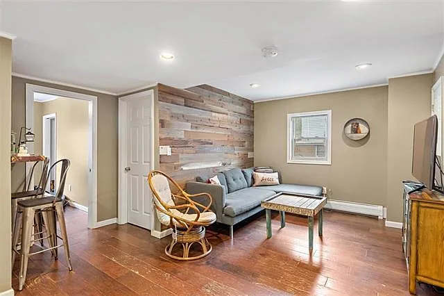 49 Coles St #1 — Photo 21