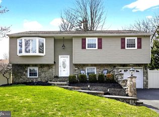 66 Henry Ave, Feasterville, PA
