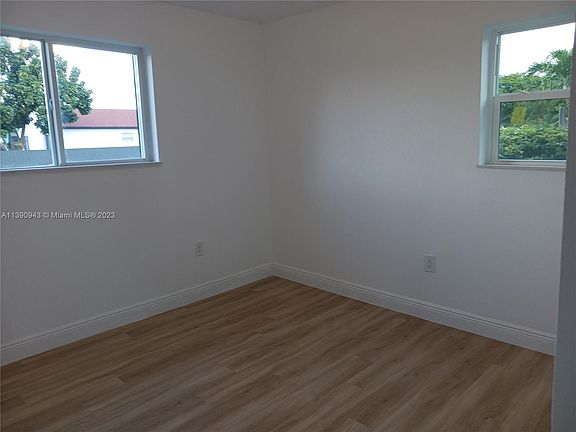 3rd image of 12408 SW 266th Ln