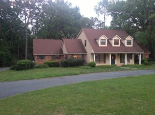 9089 Centerville Rd, Tallahassee, FL 32309
