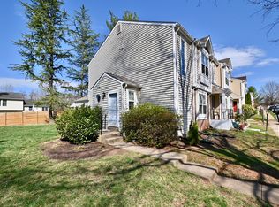 6128 Rocky Way Ct, Centreville, VA 20120