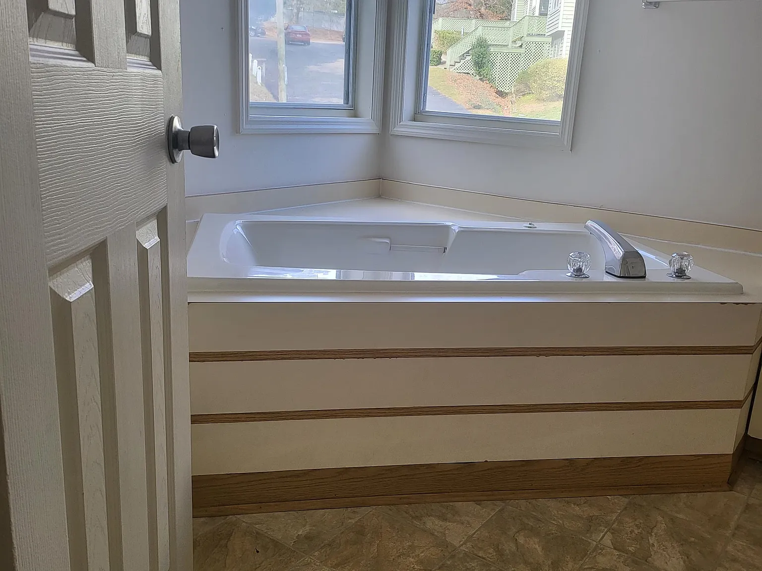 1001 Brookhollow Drive - 4 — Photo 3