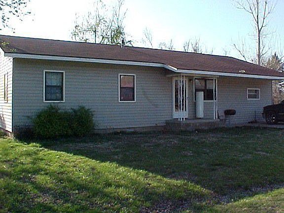 2nd image of 600 Hope Ave