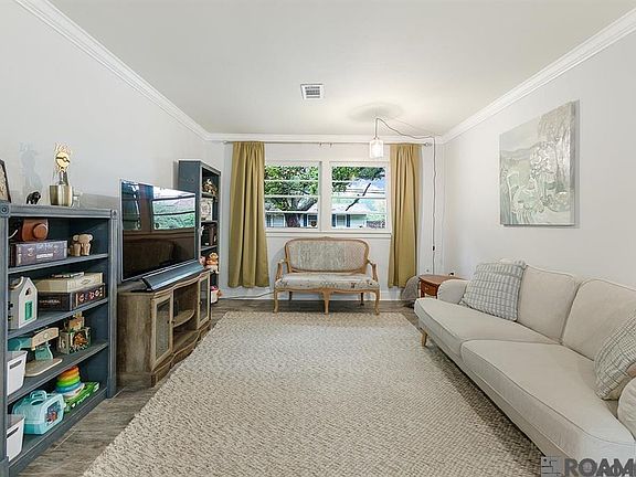 4th image of 5672 George St