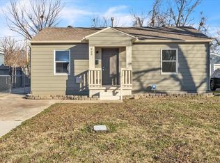 900 Bell Dr, Midwest City, OK 73110