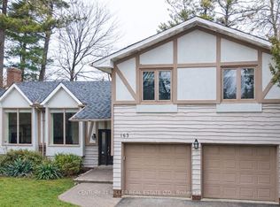 163 Castle Cres, Oakville, ON L6J5H4