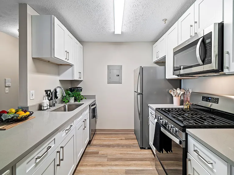 Cherry Tree Village Apartments — Photo 260