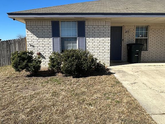 2nd image of 5305 Daybreak Dr APT B