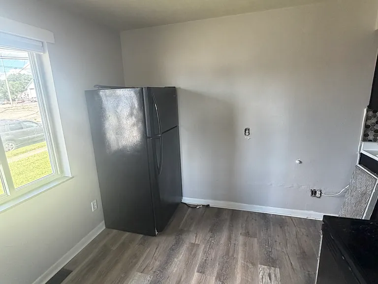2628 Saint Charles Ave #2 — Photo 7