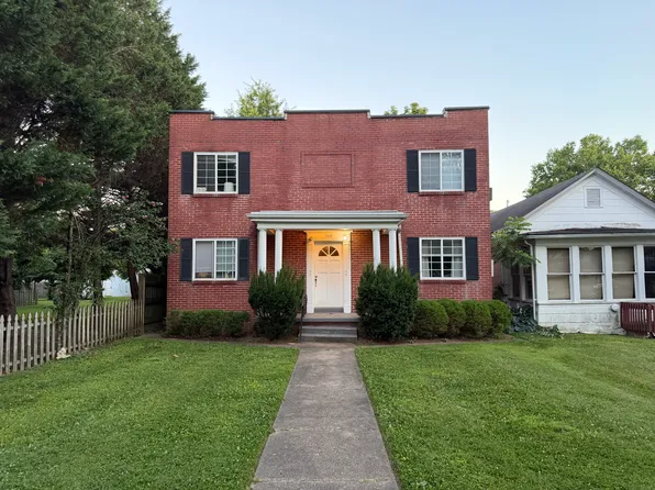 729 11th Ave #4, Huntington, WV 25701