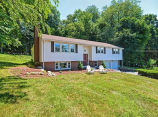 5 Bosworth Rd, Framingham, MA 01701