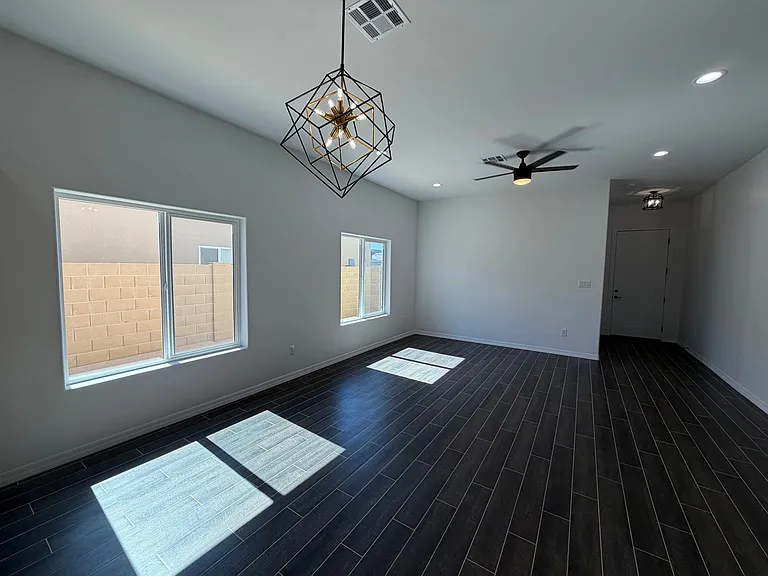 7888 E 35th Pl — Photo 5