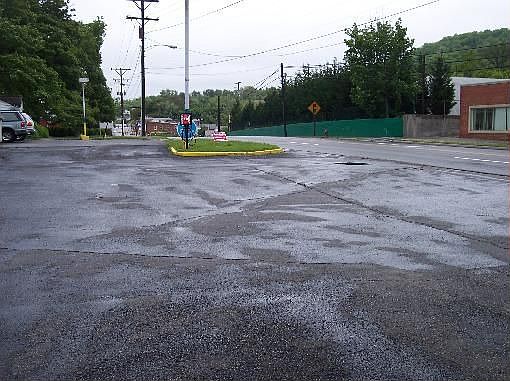 3rd image of 220 N Main St
