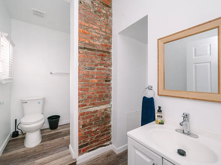 3204 Niagara St — Photo 16