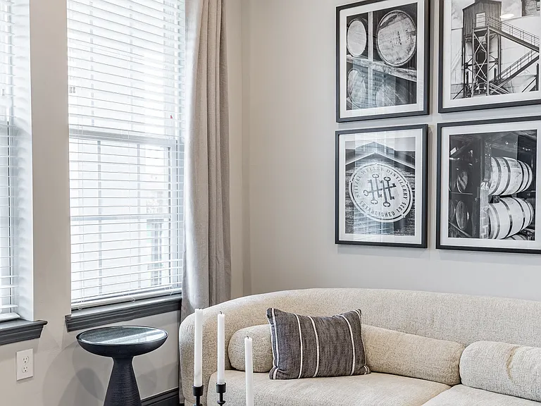 The Louis Apartment Flats — Photo 4