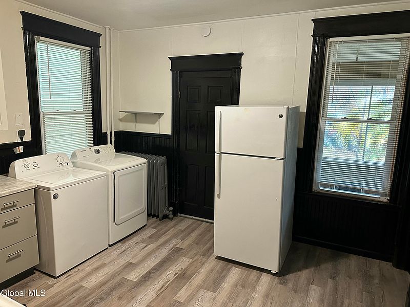 4th image of 497 3rd Street